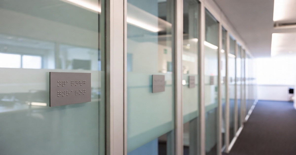 Non Glare Braille Sign On Glass Partition Non Glare Braille Sign On Glass Partition