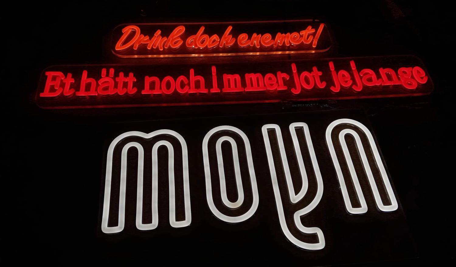 Modular Neon Sign Case Study: Reducing Replacement Waste With Serviceable Lighting